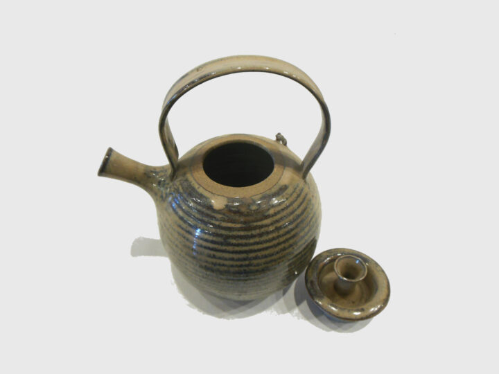 Light Brown Stoneware Tea Pot by Bobby Vaillancourt open