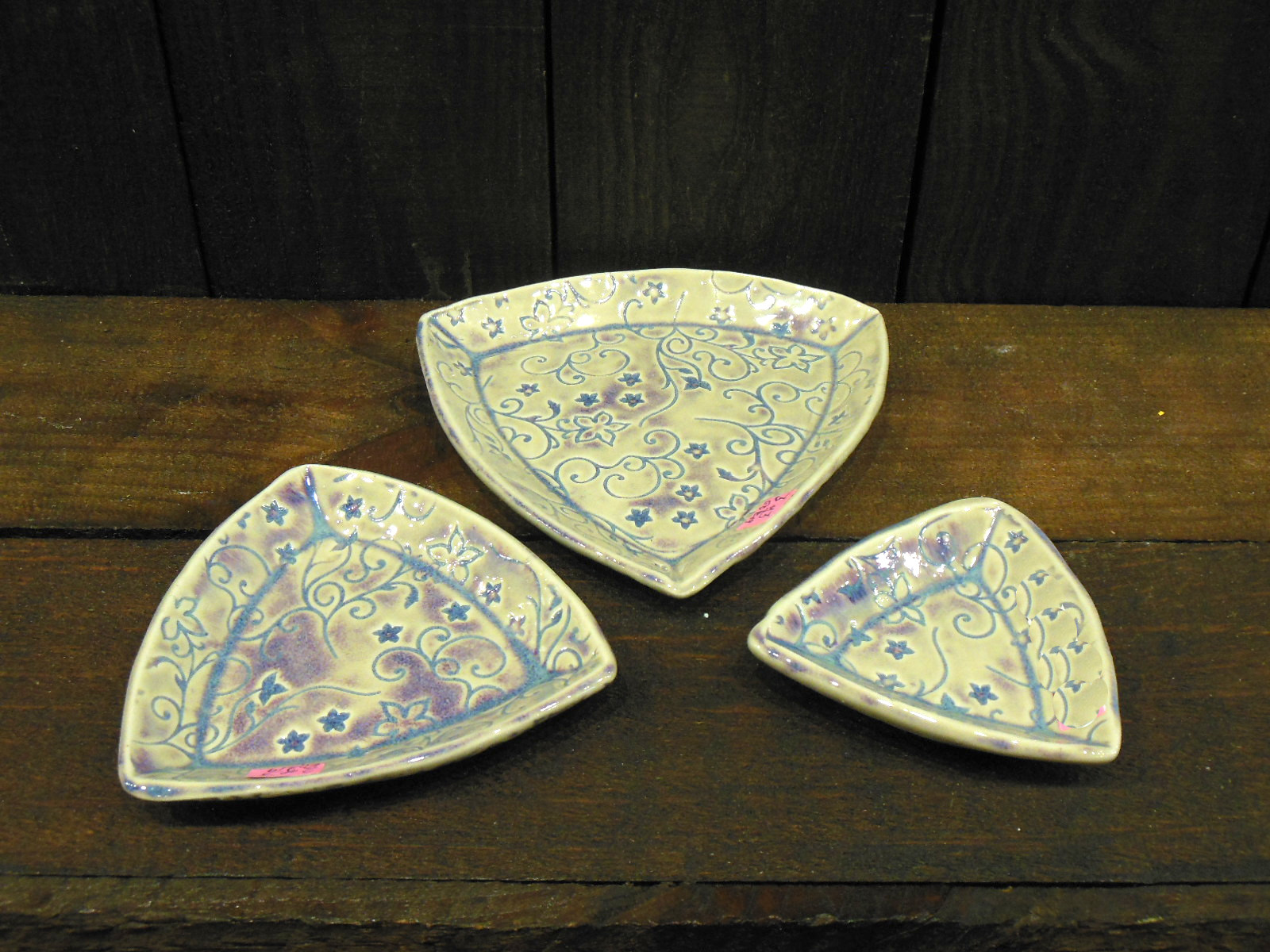 Set of 3 Triangle Trays Beige and Violet by Andrea Faye top